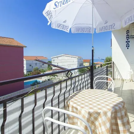 Apartments Slavica Primošten Exterior foto